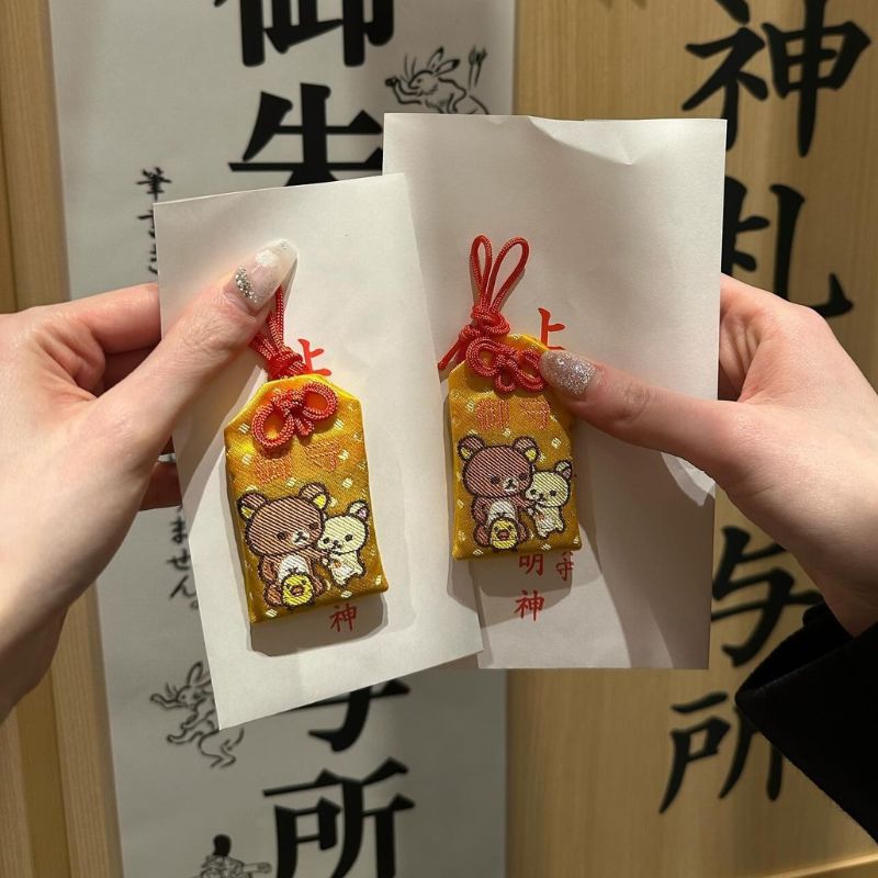 2026年保存版】可愛くてご利益も♡恋愛運や推し活に人気のお守り神社9